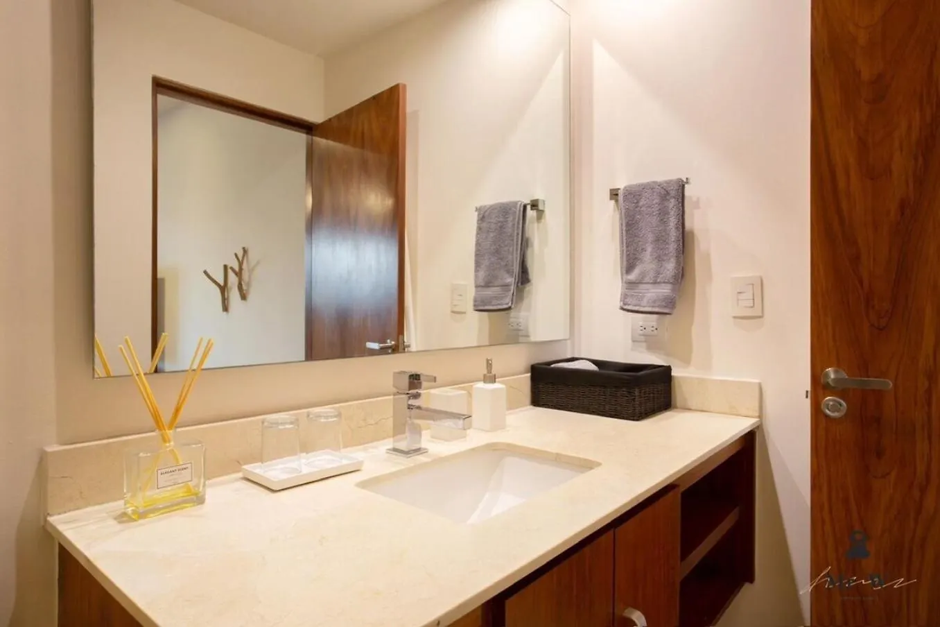 Private Pool & Jacuzzi Steps To Beach & 5Th Ave Mexico